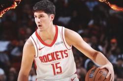 爱游戏在线登录关于里程碑夜！多伦多猛龙伤情更新，社区盾今夜刷纪录，球迷炸锅，年轻球员得到机会的信息